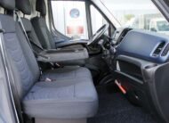 Iveco Daily 35S18V 3.0 352 Aut. Airco/Cruise/Nav Trekhaak H1L2
