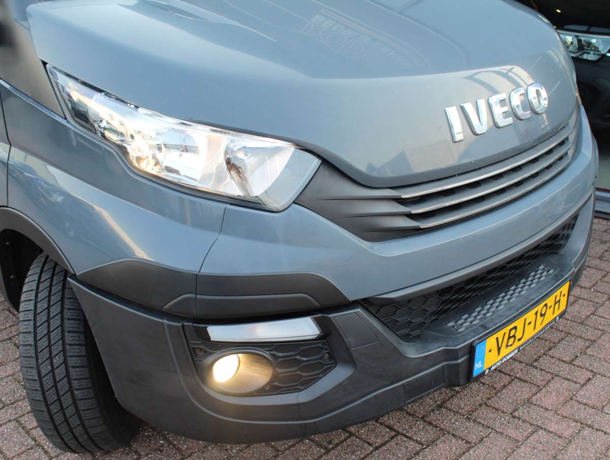 Iveco Daily 35S18V 3.0 352 Aut. Airco/Cruise/Nav Trekhaak H1L2