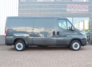 Iveco Daily 35S18V 3.0 352 Aut. Airco/Cruise/Nav Trekhaak H1L2