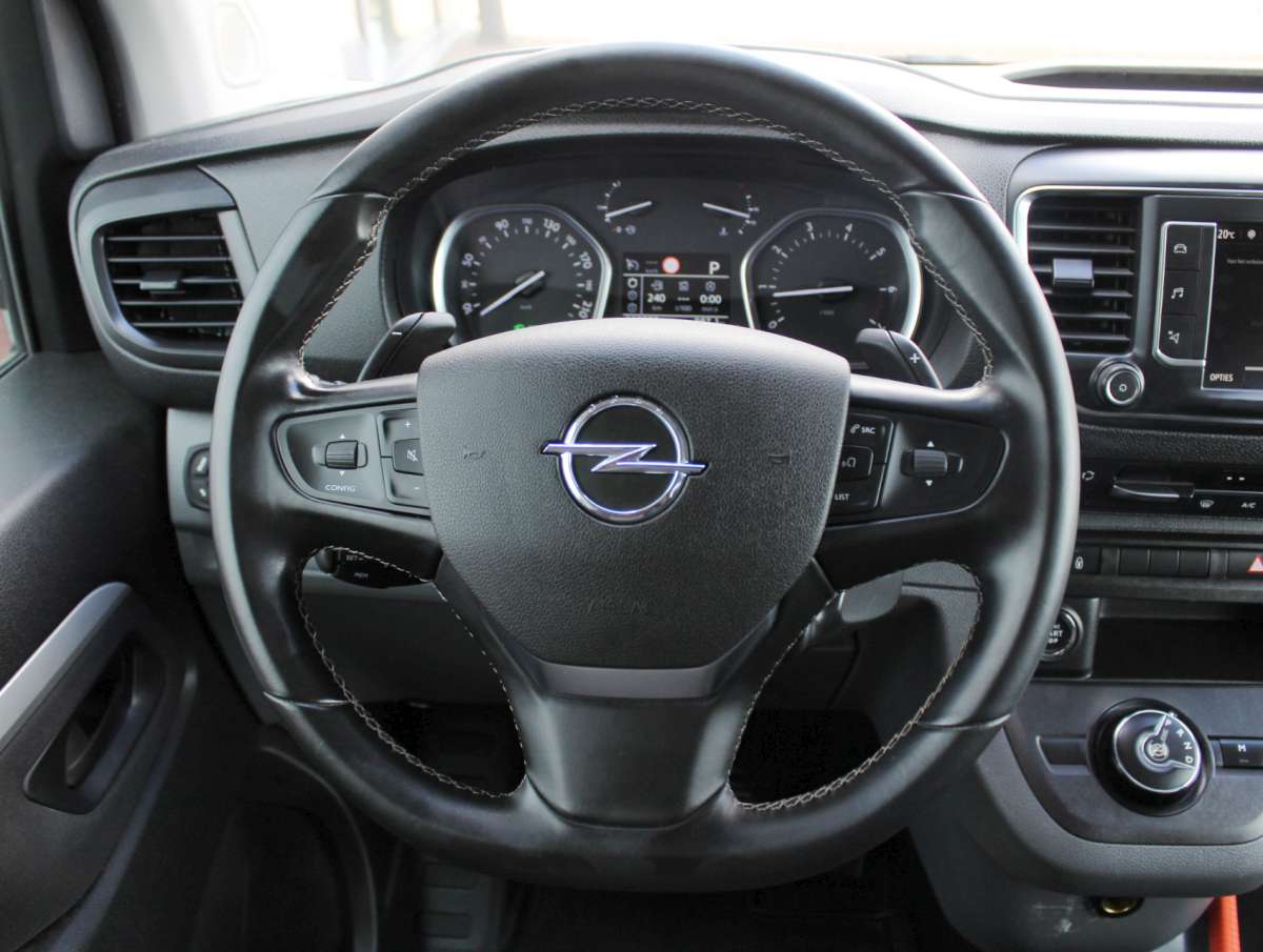 Opel Vivaro 2.0 CDTI L3H1 Dubbele Cabine Aut. 2 Schuifdeuren Zonnepaneel/Omvormer Airco/Nav/Cam