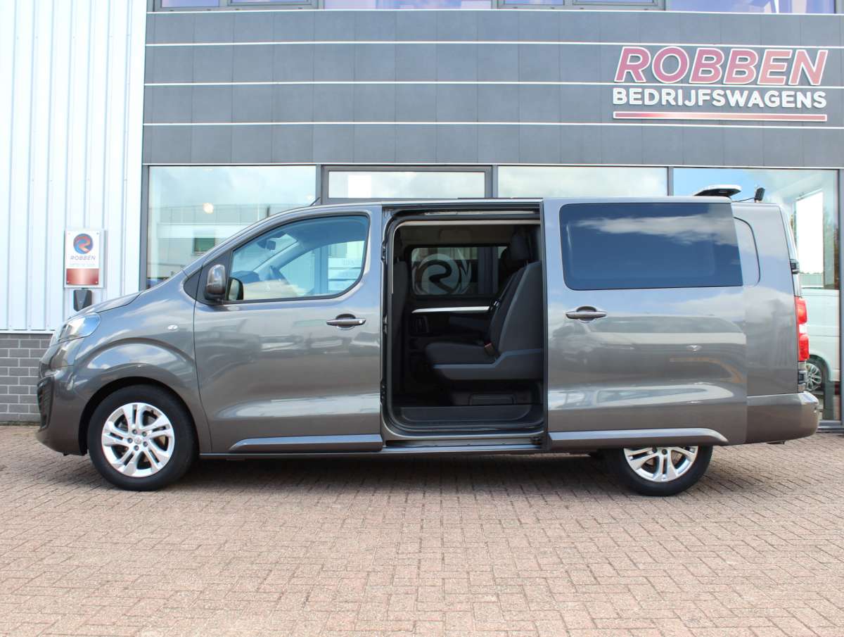Opel Vivaro 2.0 CDTI L3H1 Dubbele Cabine Aut. 2 Schuifdeuren Zonnepaneel/Omvormer Airco/Nav/Cam