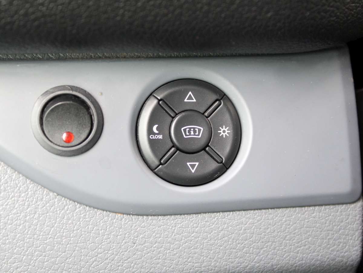 Opel Vivaro 2.0 CDTI L3H1 Dubbele Cabine Aut. 2 Schuifdeuren Zonnepaneel/Omvormer Airco/Nav/Cam
