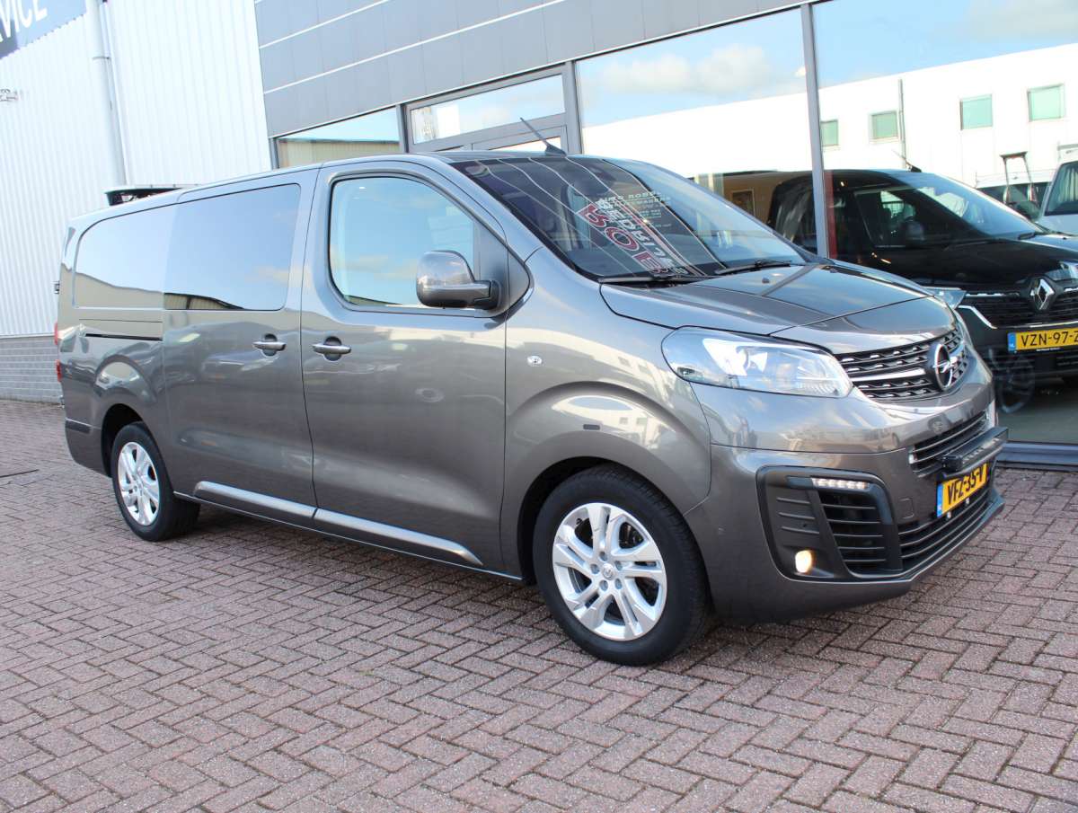 Opel Vivaro 2.0 CDTI L3H1 Dubbele Cabine Aut. 2 Schuifdeuren Zonnepaneel/Omvormer Airco/Nav/Cam