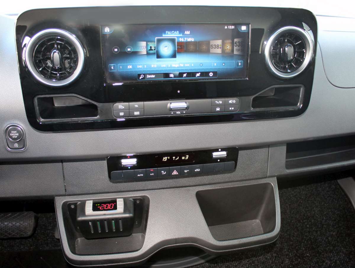 Mercedes-Benz Sprinter 315 1.9 CDI L2 Pro Aut. Koelwagen/Vrieswagen Dag- en Nachtkoeling Nieuw