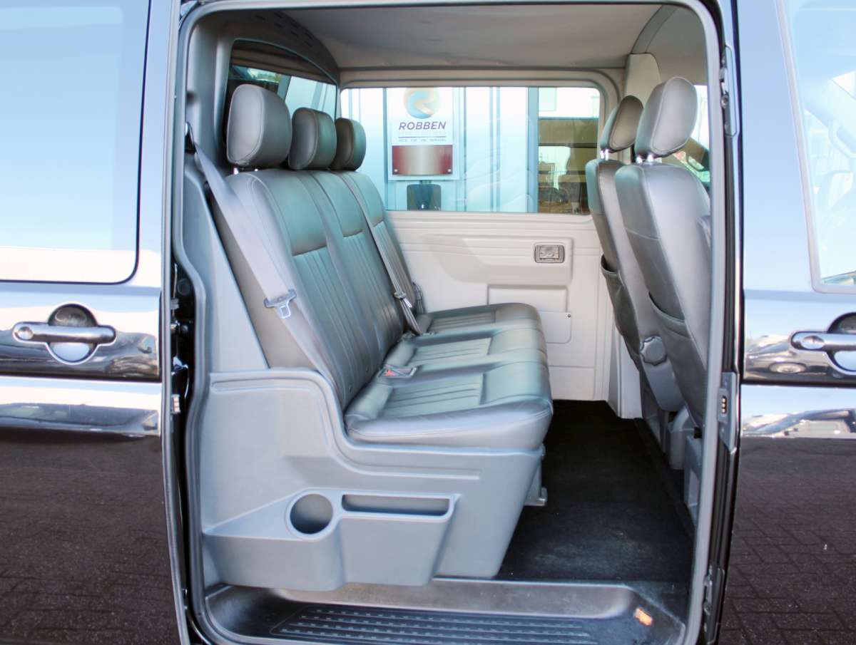 Volkswagen Transporter T5 2.0 TDI Aut. Dubbele Cabine L2 Trekhaak Nav/Airco/Cruise