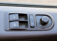 Volkswagen Transporter T5 2.0 TDI Aut. Dubbele Cabine L2 Trekhaak Nav/Airco/Cruise