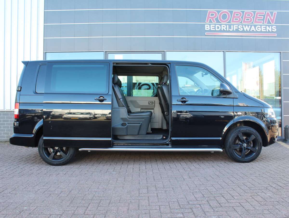 Volkswagen Transporter T5 2.0 TDI Aut. Dubbele Cabine L2 Trekhaak Nav/Airco/Cruise