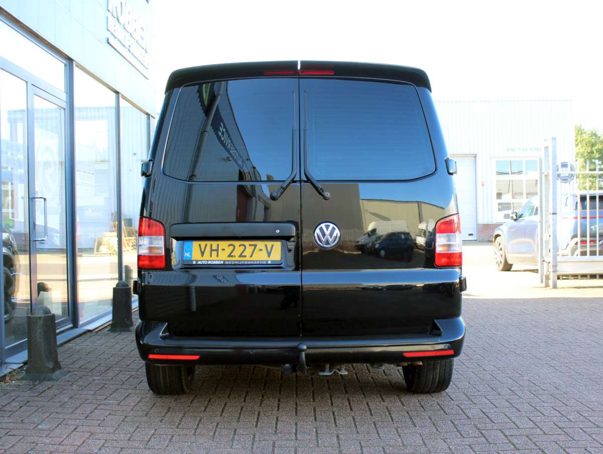 Volkswagen Transporter T5 2.0 TDI Aut. Dubbele Cabine L2 Trekhaak Nav/Airco/Cruise