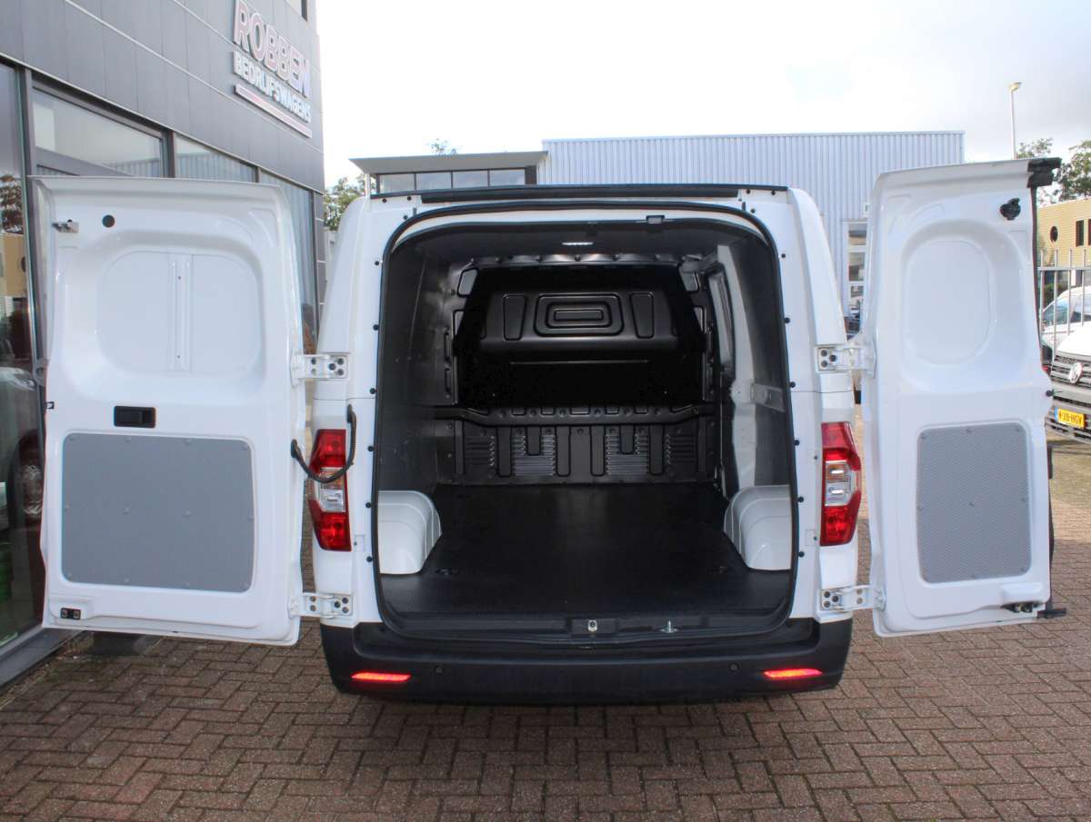 Maxus eDeliver 3 LWB 50 kWh L2H1 Elektrisch Airco/Cruise/Cam Nieuw