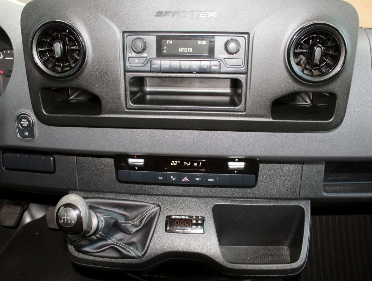 Mercedes-Benz Sprinter 315 1.9 CDI RWD Koelwagen Bakwagen met zijdeur/3 achterdeuren