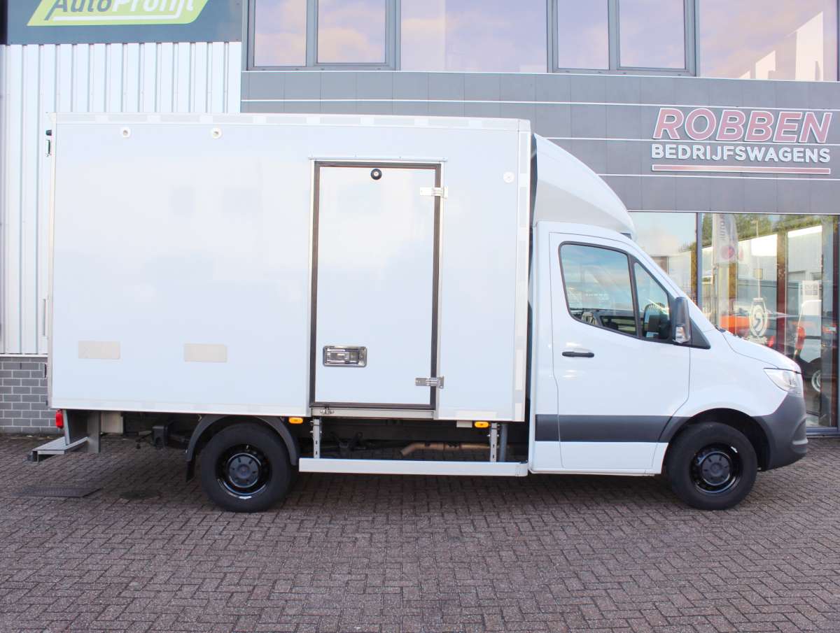 Mercedes-Benz Sprinter 315 1.9 CDI RWD Koelwagen Bakwagen met zijdeur/3 achterdeuren