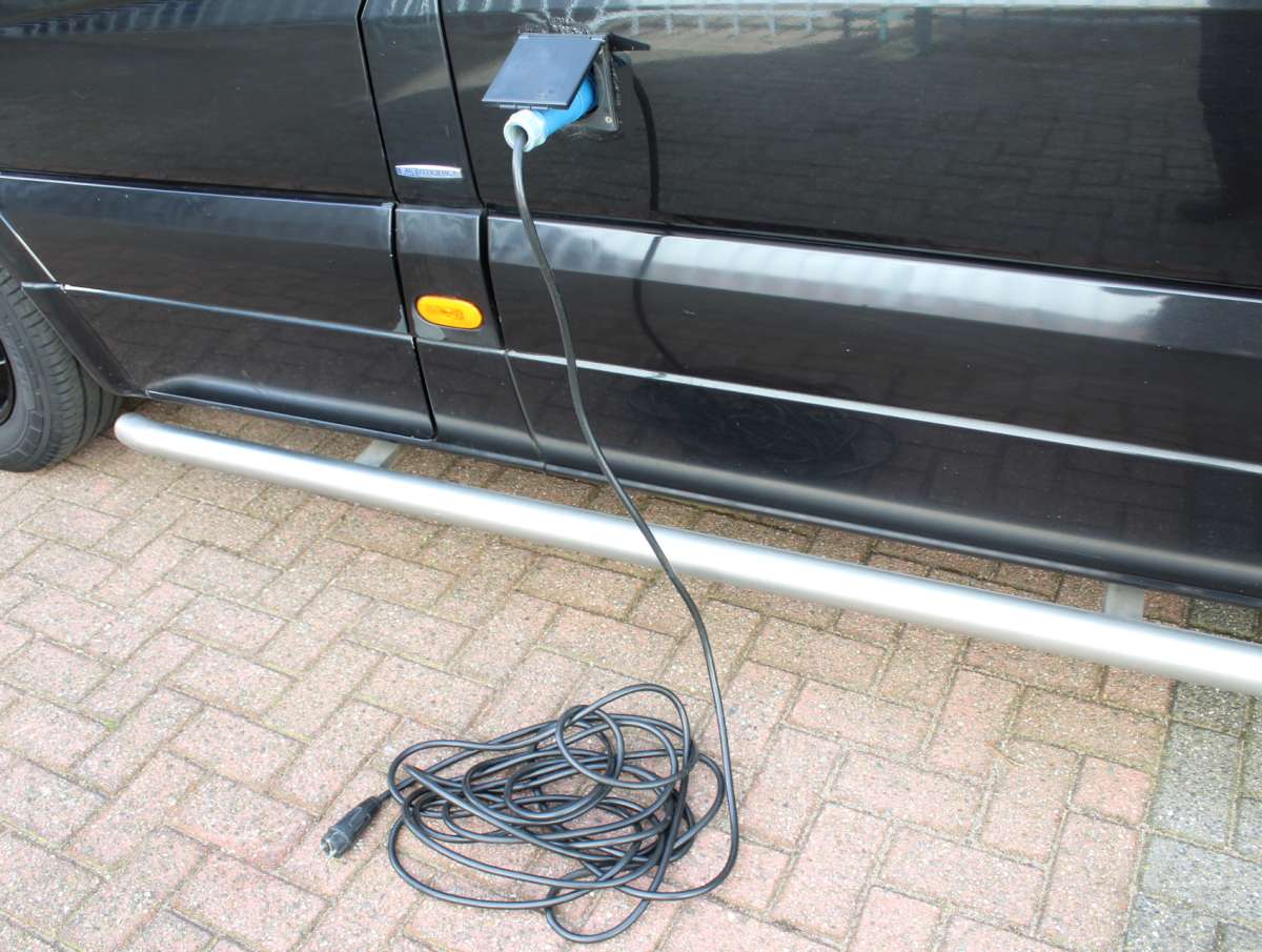 Mercedes-Benz Sprinter 319 3.0 CDI v6 Multitemp Koelwagen Vrieswagen Dag- Nachtkoeling