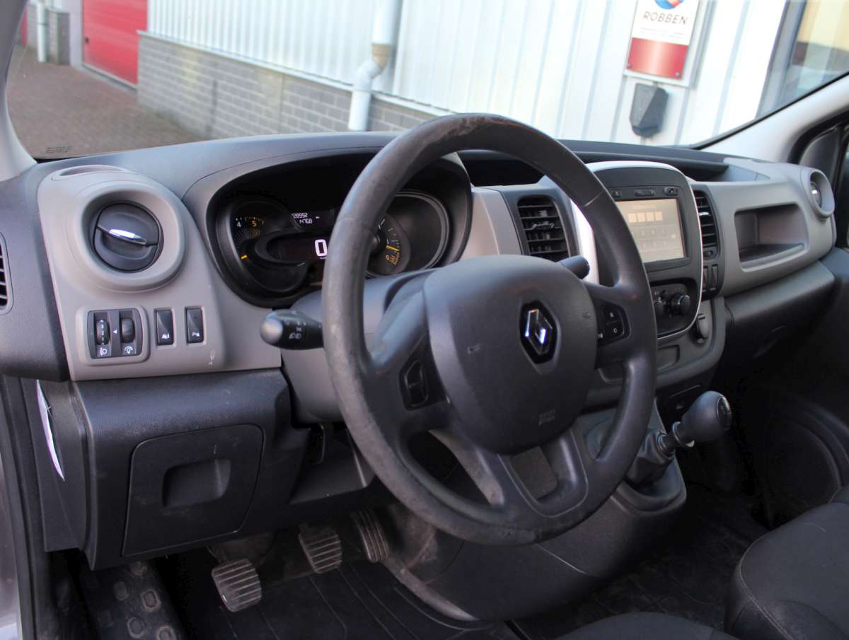 Renault Trafic 1.6 dCi T29 L2H1 Imperiaal/Trekhaak/Airco