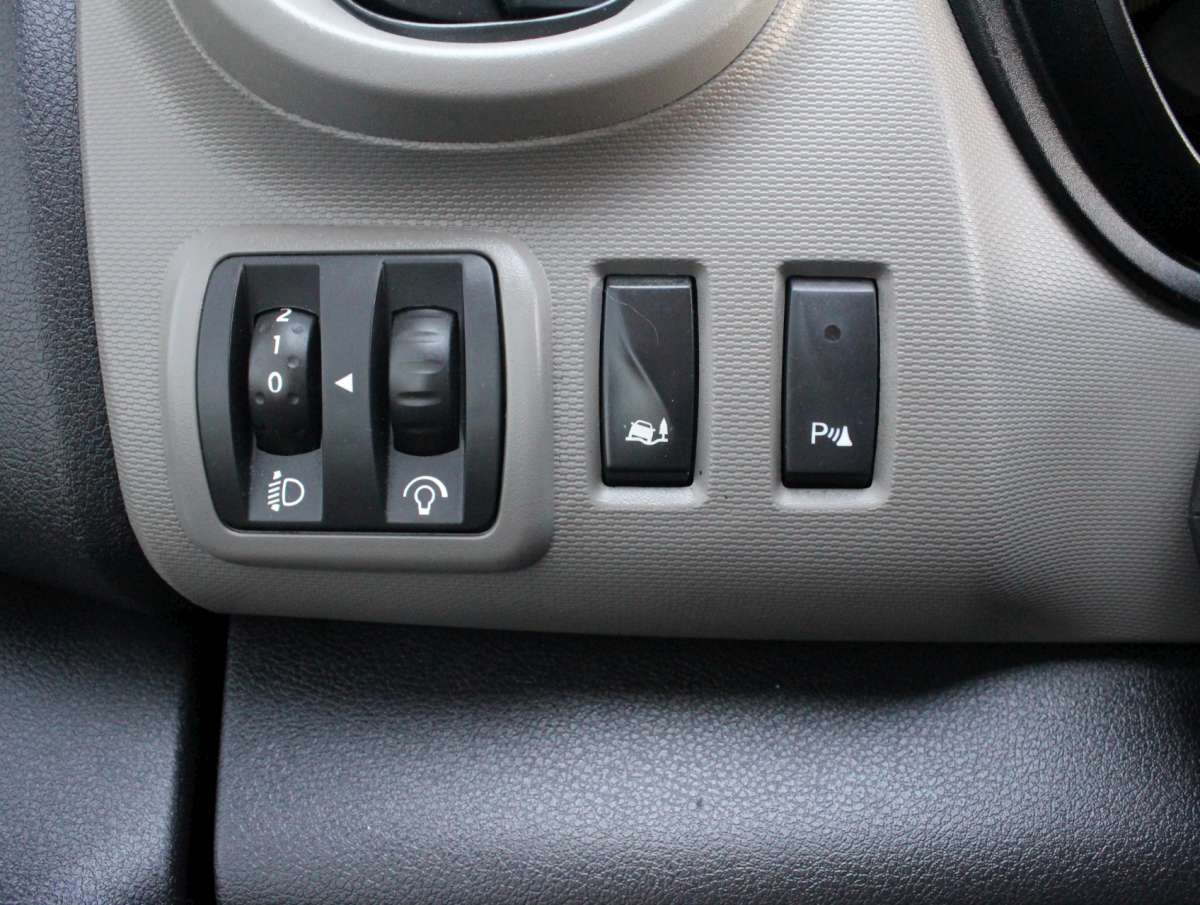 Renault Trafic 1.6 dCi T29 L2H1 Imperiaal/Trekhaak/Airco