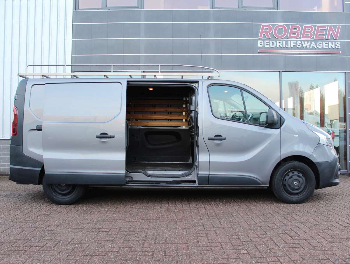Renault Trafic 1.6 dCi T29 L2H1 Imperiaal/Trekhaak/Airco
