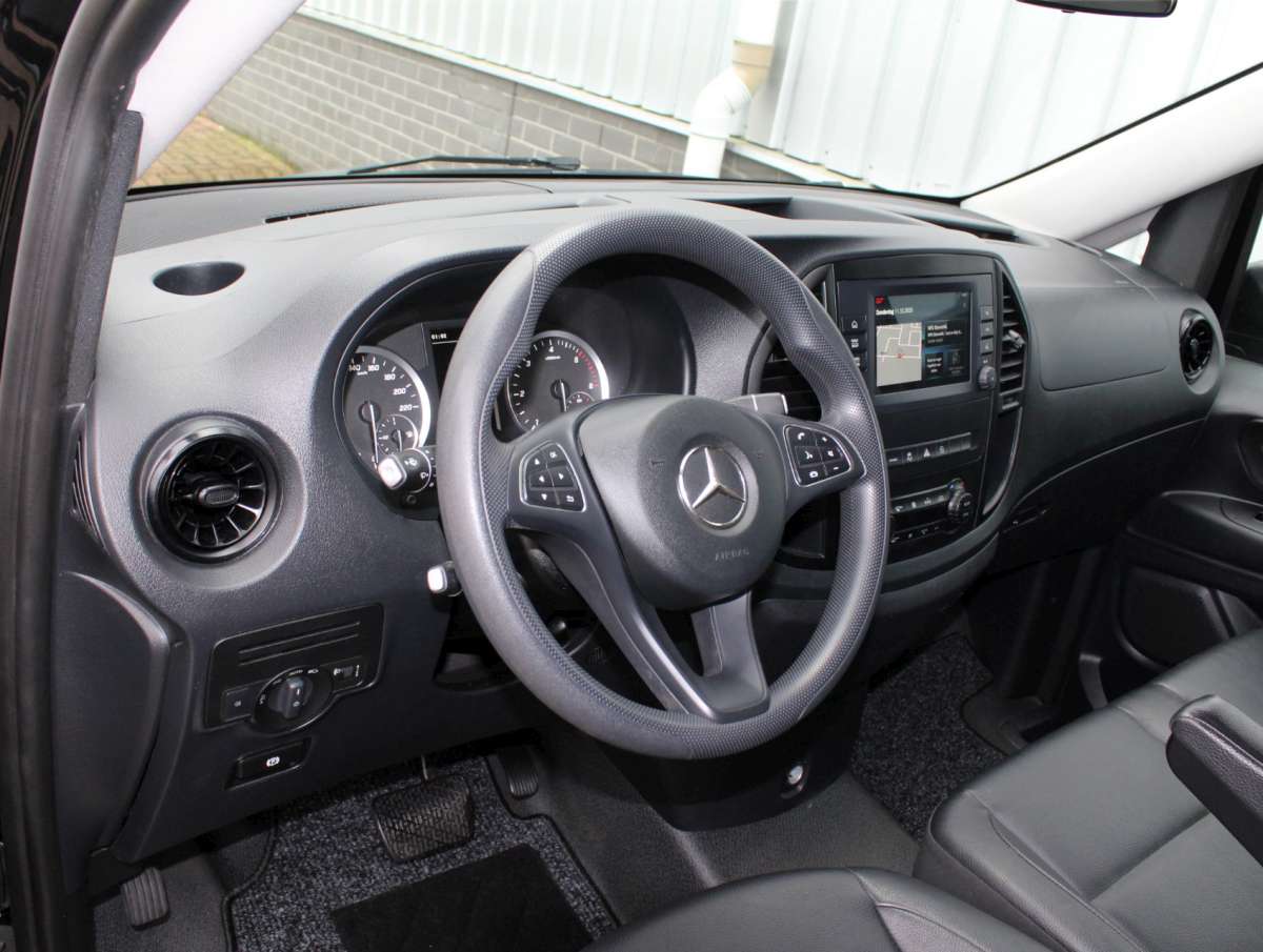 Mercedes-Benz Vito Tourer 114 CDI XL Personenbus Aut. 9 Pers.