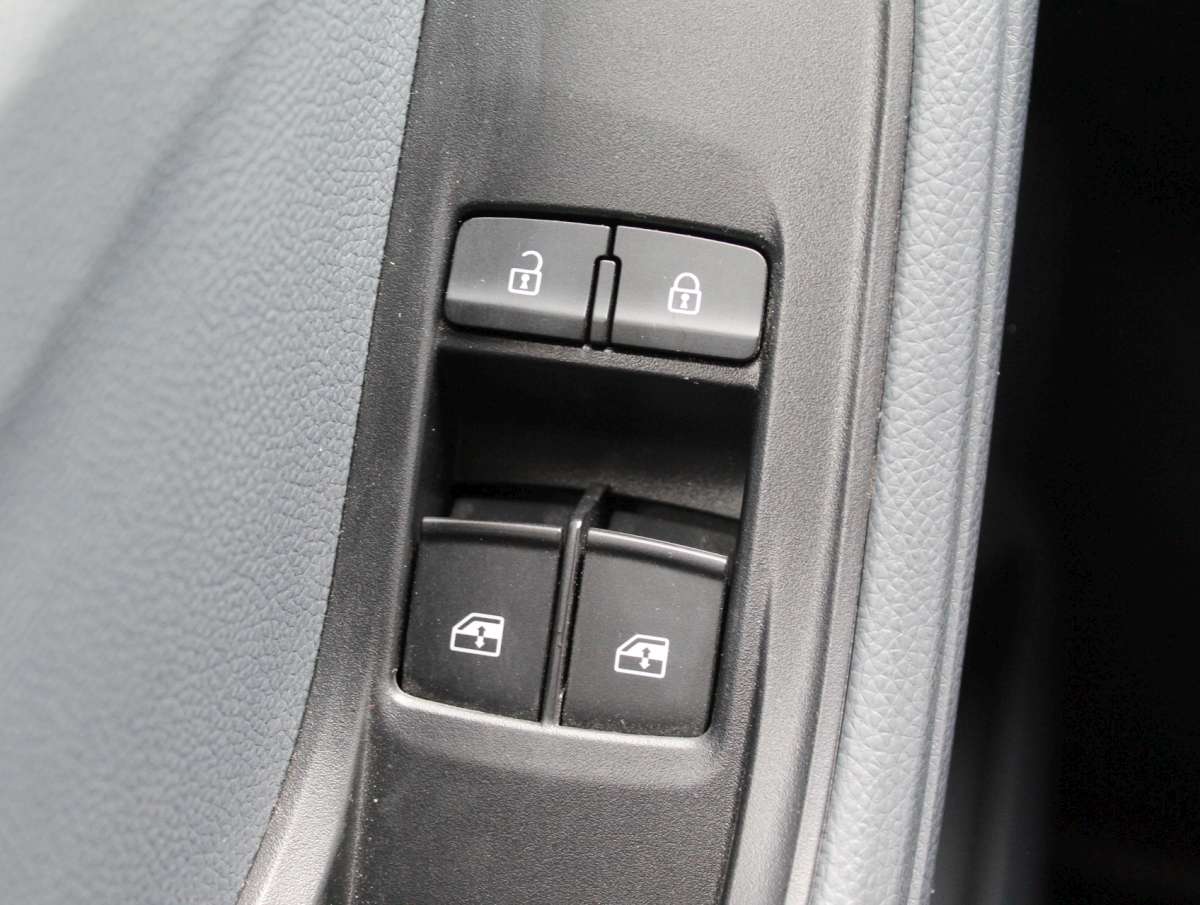 Maxus eDeliver 3 LWB 50 kWh Pick-Up / Open Laadbak Elektrisch Airco/Cruise/Cam Nieuw L2