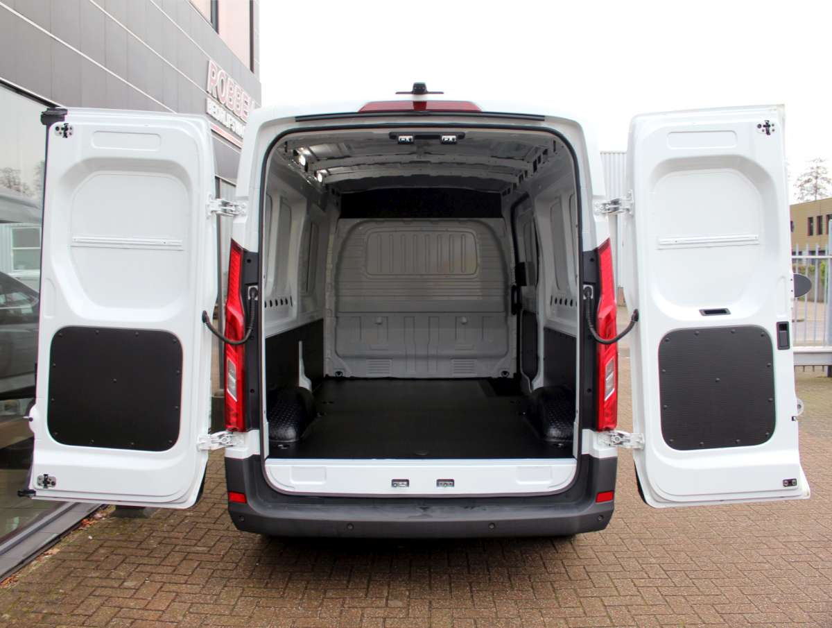 Maxus eDeliver 9 L3H2 89 kWh Elektrisch Aut. Airco/Cruise/Cam Nieuw