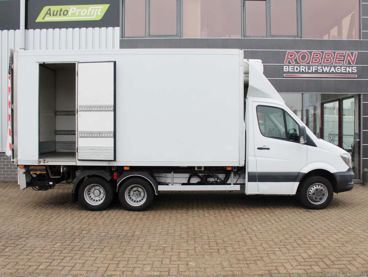 Mercedes-Benz Sprinter 519 3.0 CDI v6 Aut. Koelwagen Vrieswagen BE-Trekker Oplegger