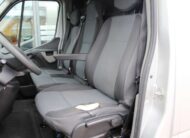 Renault Master T35 2.3 dCi L2H2 Airco/Cruise/Nav/PDC