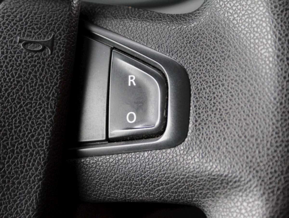 Renault Master T35 2.3 dCi L2H2 Airco/Cruise/Nav/PDC