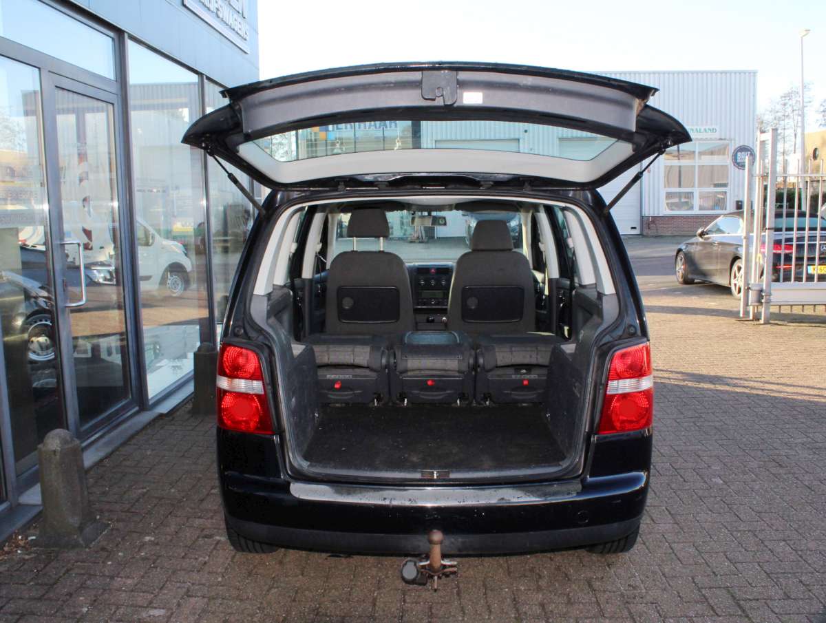 Volkswagen Touran 1.9 TDI Business Airco/Cruise/Trekhaak