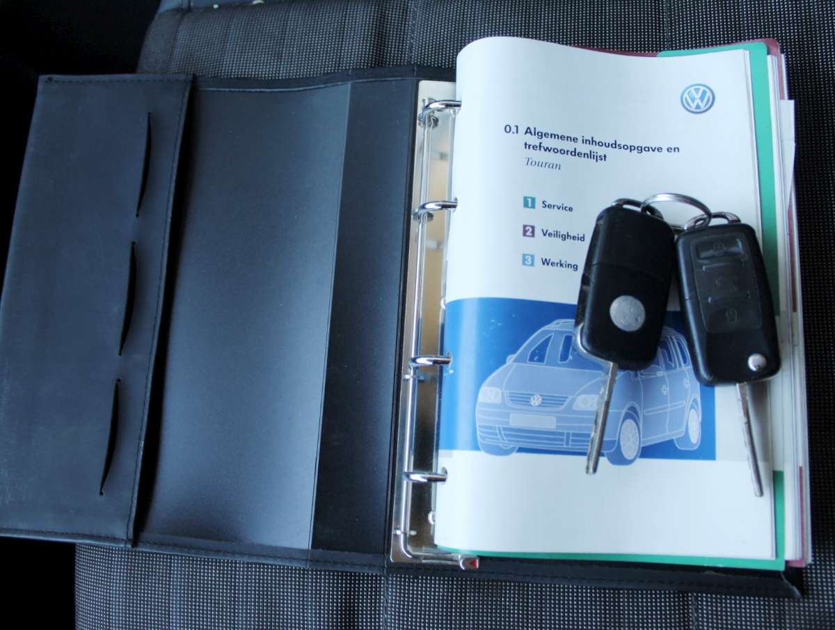 Volkswagen Touran 1.9 TDI Business Airco/Cruise/Trekhaak