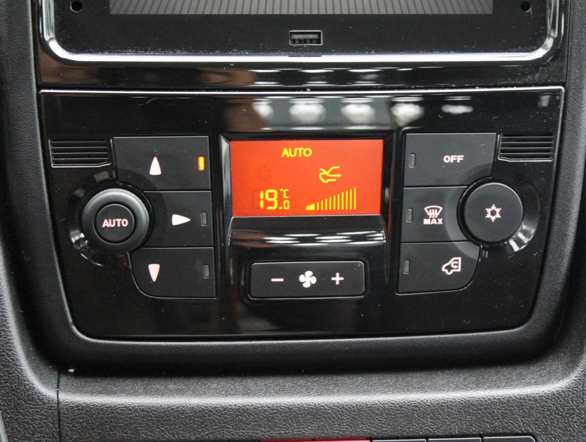 Fiat E-Ducato 3.5T 47 kWh Open Laadbak met Laadklep Elektrisch