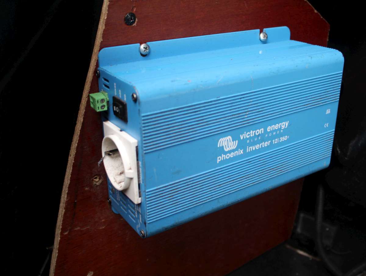 Iveco Daily 35S12D 2.3 345 Dub. Cabine Open Laadbak Kraan Airco/Cam/Cruise