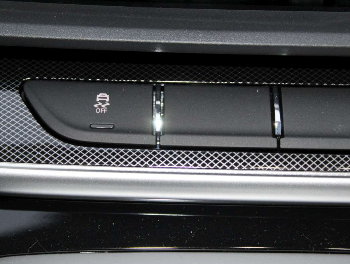 Maxus eDeliver 9 L3H2 89 kWh Elektrisch Aut. Airco/Cruise/Cam Nieuw