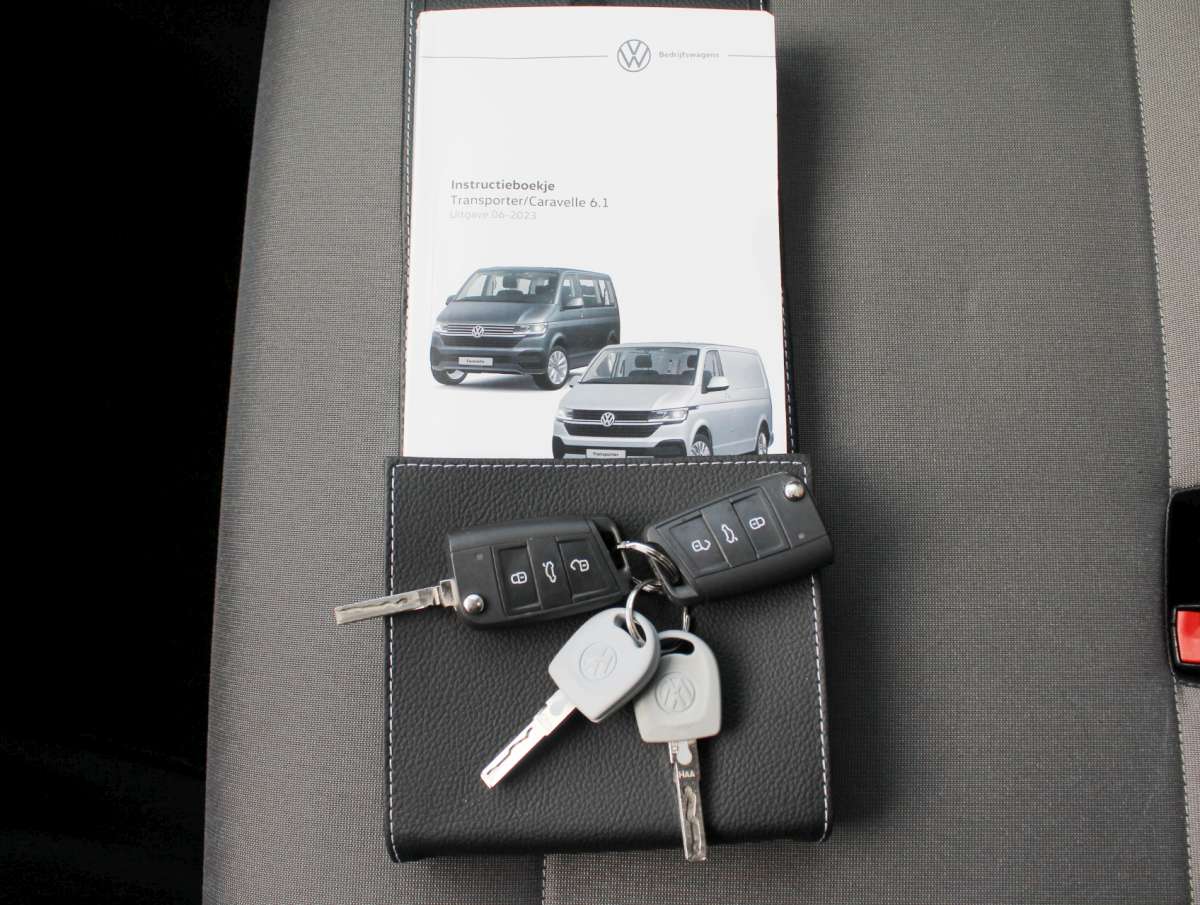 Volkswagen Transporter T6.1 2.0 TDI L2H1 30 Pick-up / Open Laadbak