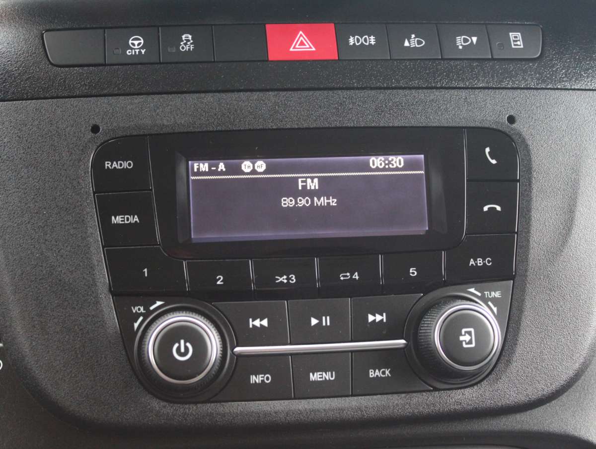 Iveco Daily 35C21 HA8 V 3.0 352 H2 L Aut. Dubbellucht/Trekh./Airco/Cruise Nieuw