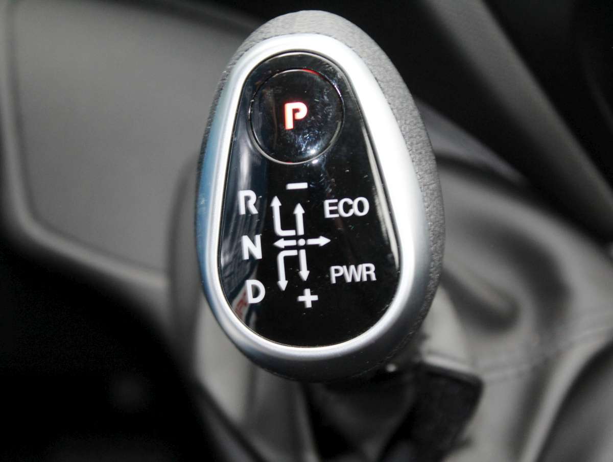 Iveco Daily 35C21 HA8 V 3.0 352 H2 L Aut. Dubbellucht/Trekh./Airco/Cruise Nieuw