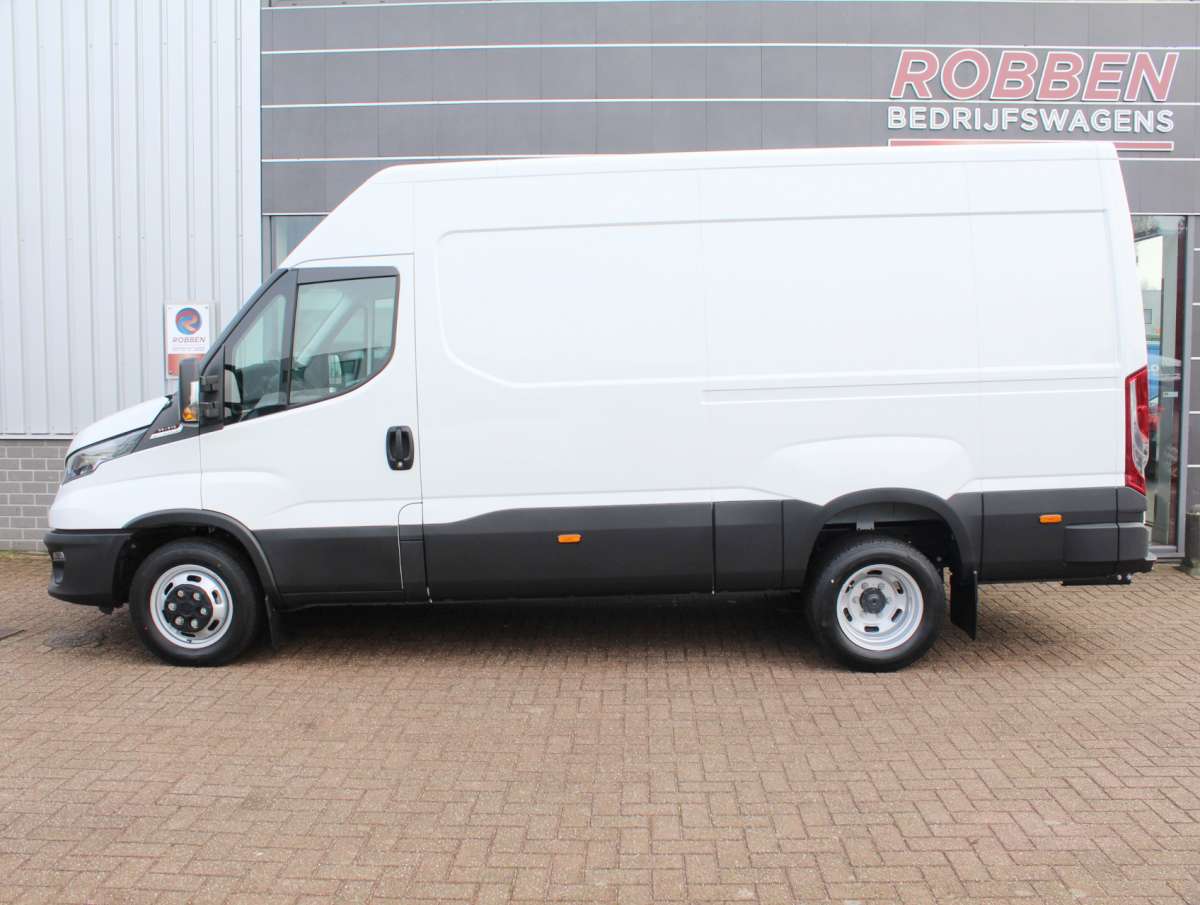 Iveco Daily 35C21 HA8 V 3.0 352 H2 L Aut. Dubbellucht/Trekh./Airco/Cruise Nieuw