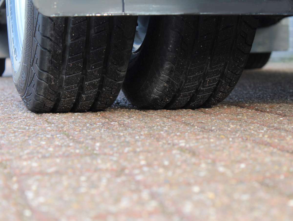 Iveco Daily 35C21 HA8 V 3.0 352 H2 L Aut. Dubbellucht/Trekh./Airco/Cruise Nieuw