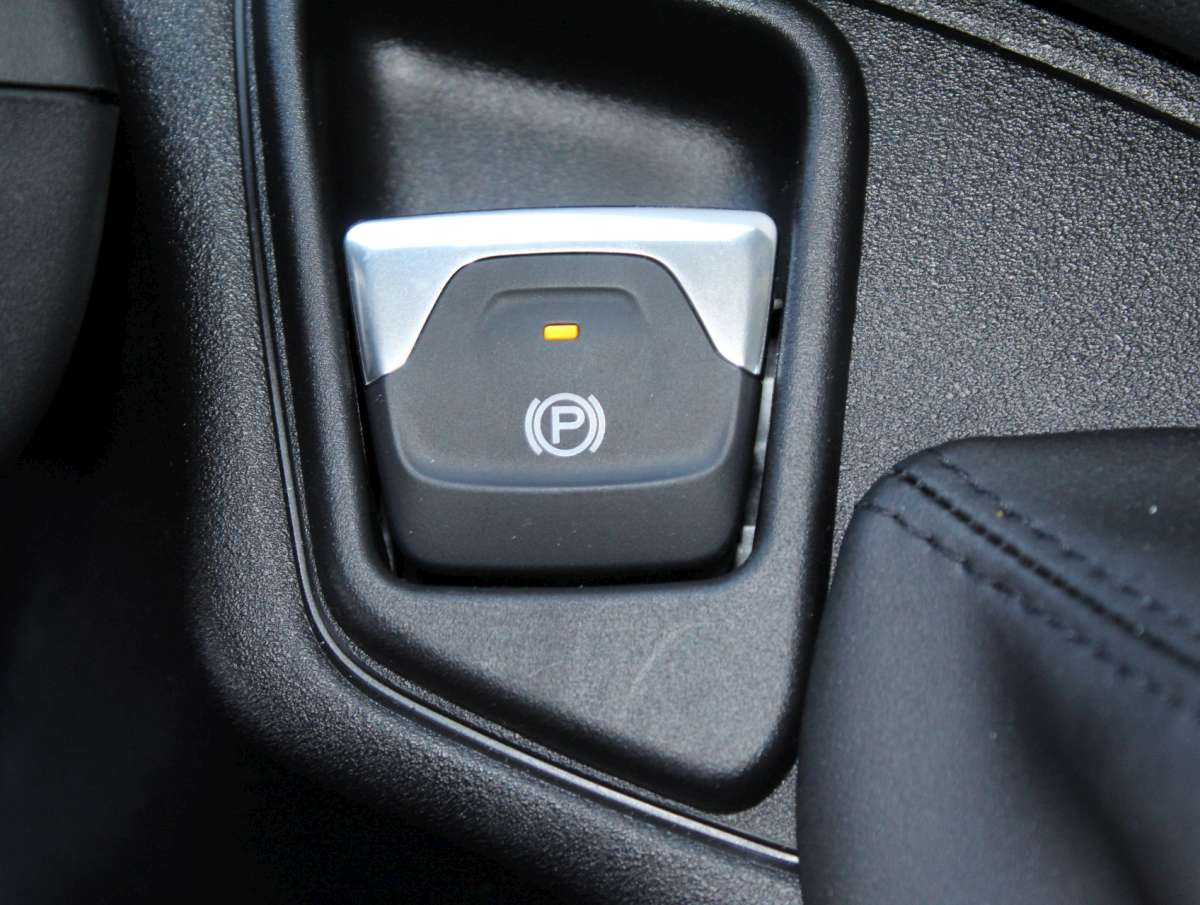 Iveco Daily 35S18 HA8 3.0 410 L4H2 Airco/Cruise/Cam Nieuw