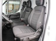 Iveco Daily 42C18 HA8 Bakwagen Aut. Dubbellucht Laadklep Cam/Cruise/Airco