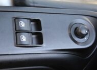 Iveco Daily 42C18 HA8 Bakwagen Aut. Dubbellucht Laadklep Cam/Cruise/Airco