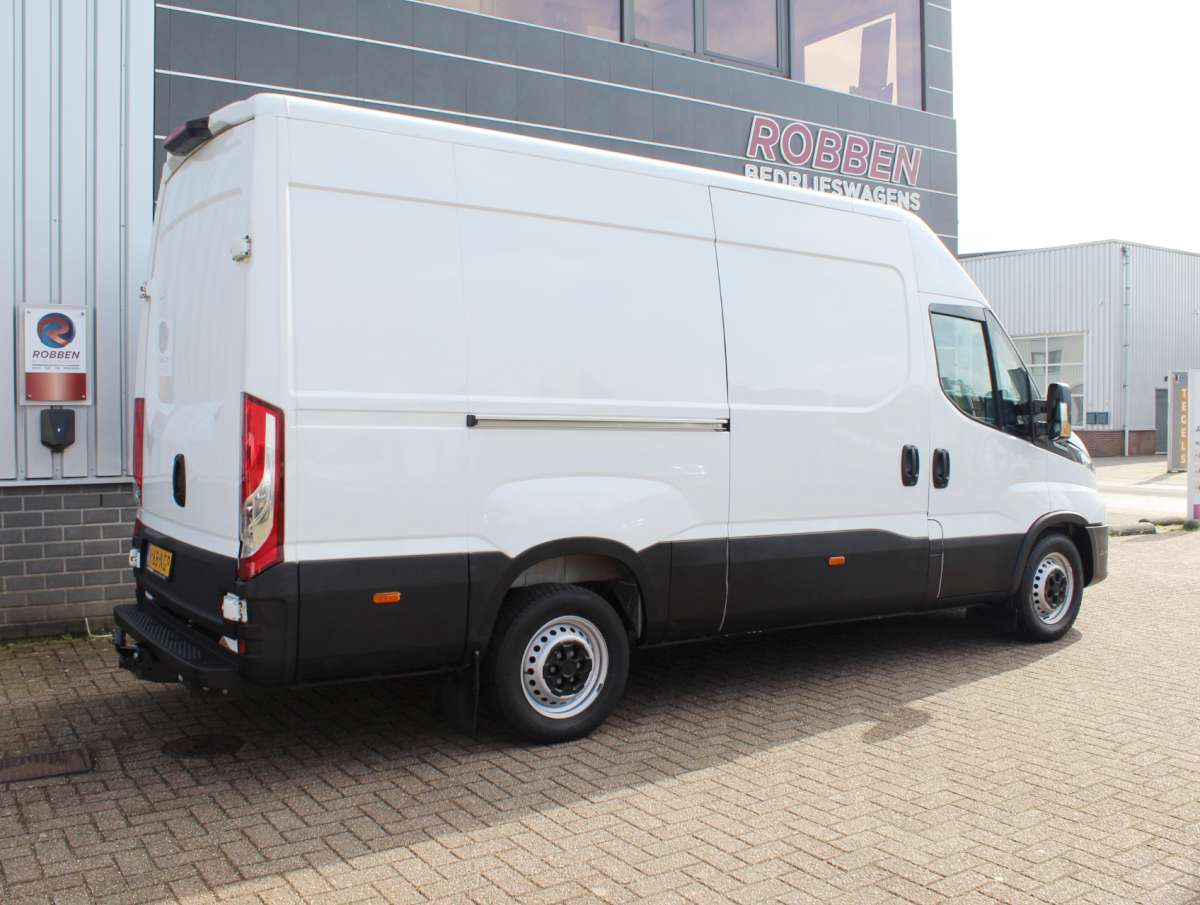 Iveco Daily 35S16V HA8 2.3 352L H2 Aut. Airco/Trekhaak/PDC