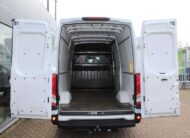 Iveco Daily 35S16V HA8 2.3 352L H2 Aut. Airco/Trekhaak/PDC