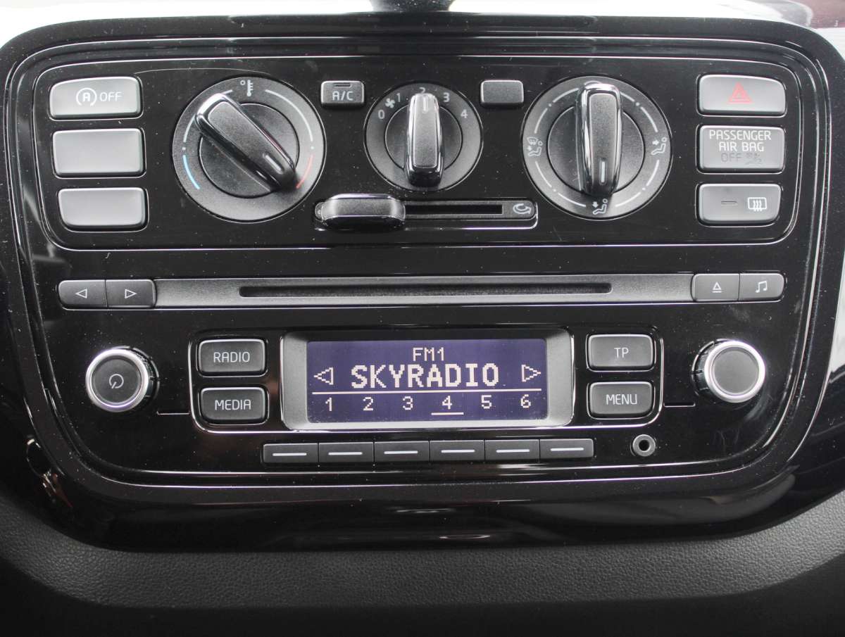 Volkswagen Up! 1.0 move up! BlueMotion Airco/Navigatie