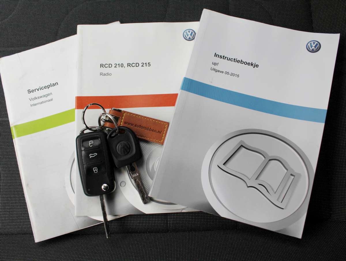 Volkswagen Up! 1.0 move up! BlueMotion Airco/Navigatie