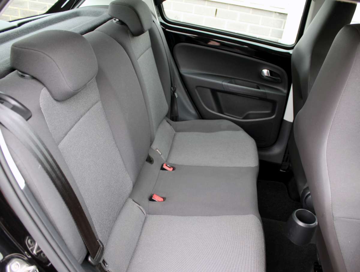 Volkswagen Up! 1.0 move up! BlueMotion Airco/Navigatie