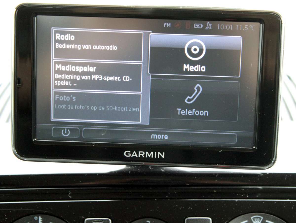 Volkswagen Up! 1.0 move up! BlueMotion Airco/Navigatie