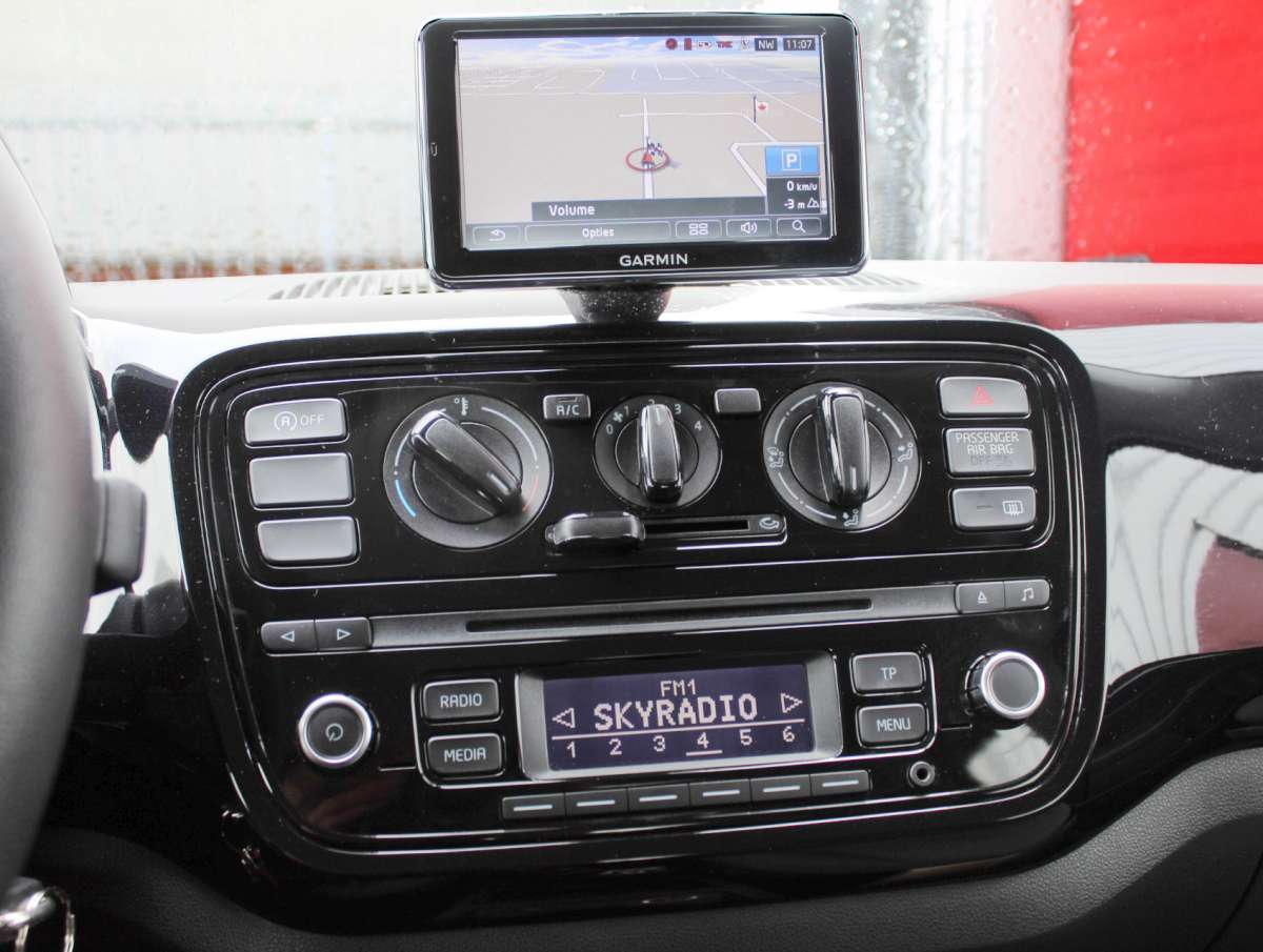 Volkswagen Up! 1.0 move up! BlueMotion Airco/Navigatie