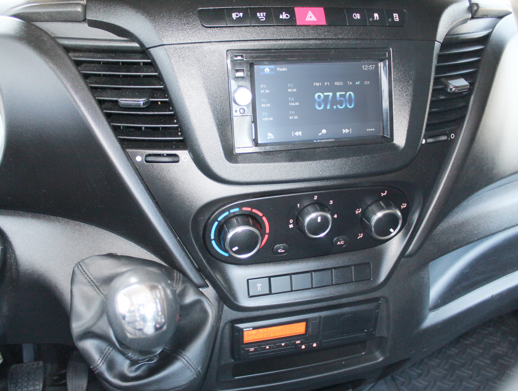 Iveco Daily 35C18 3.0 375 Open Laadbak Dubbellucht Trekhaak