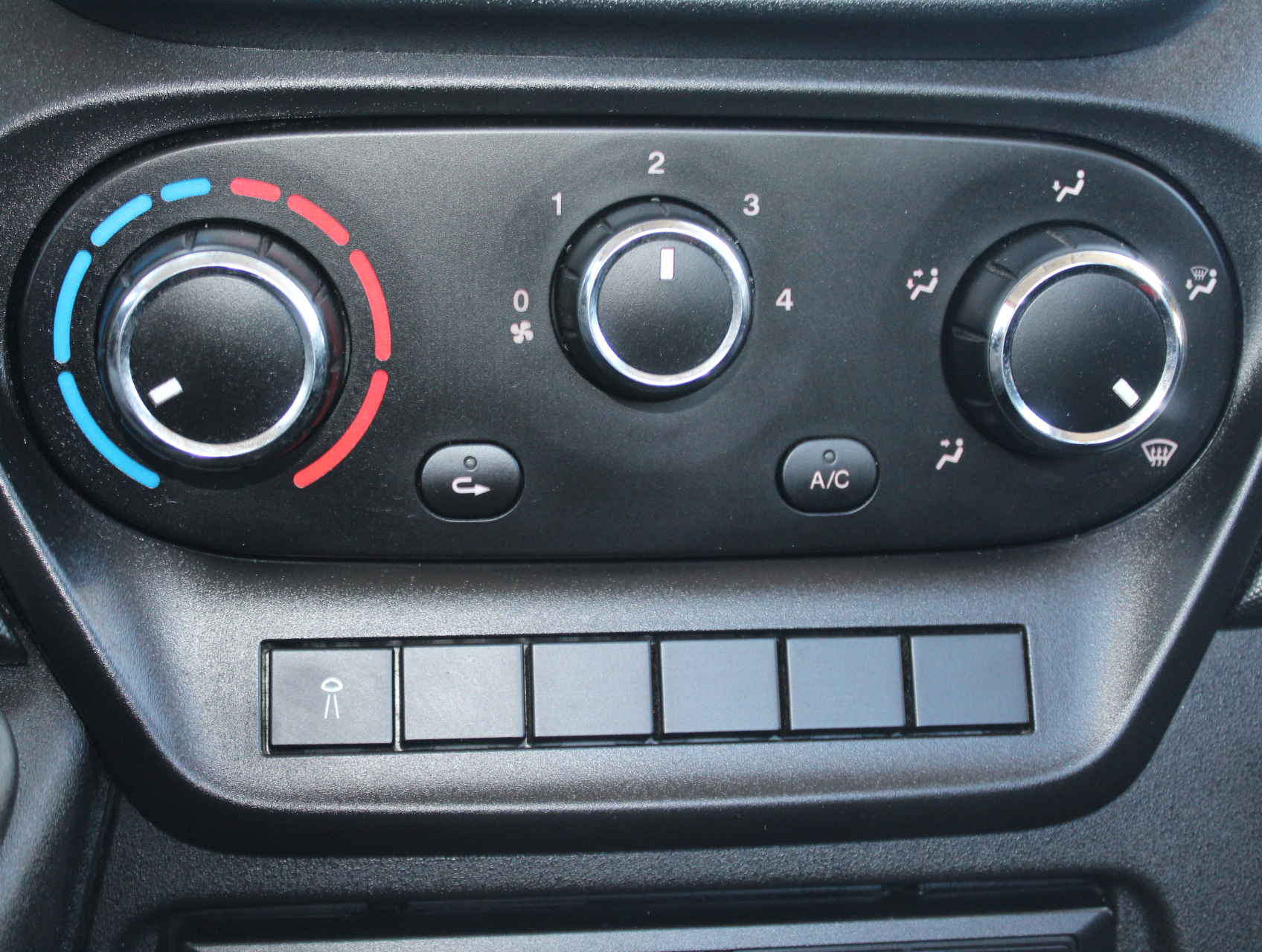 Iveco Daily 35C18 3.0 375 Open Laadbak Dubbellucht Trekhaak