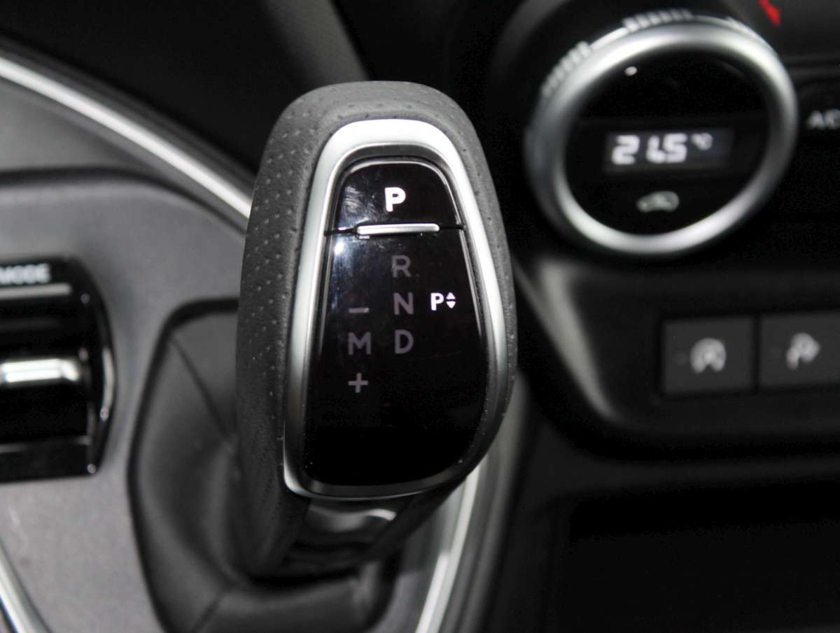 Iveco Daily 35S16 HA8 2.3 352L H2 Airco/Cruise/Nav/Cam Trekh.