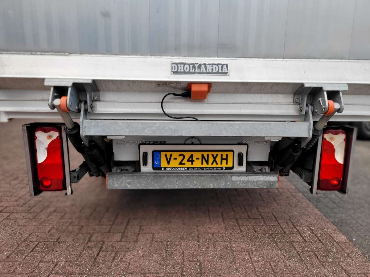 Mercedes-Benz Sprinter 415 1.9 CDI Bakwagen Laadklep Dubbellucht Airco