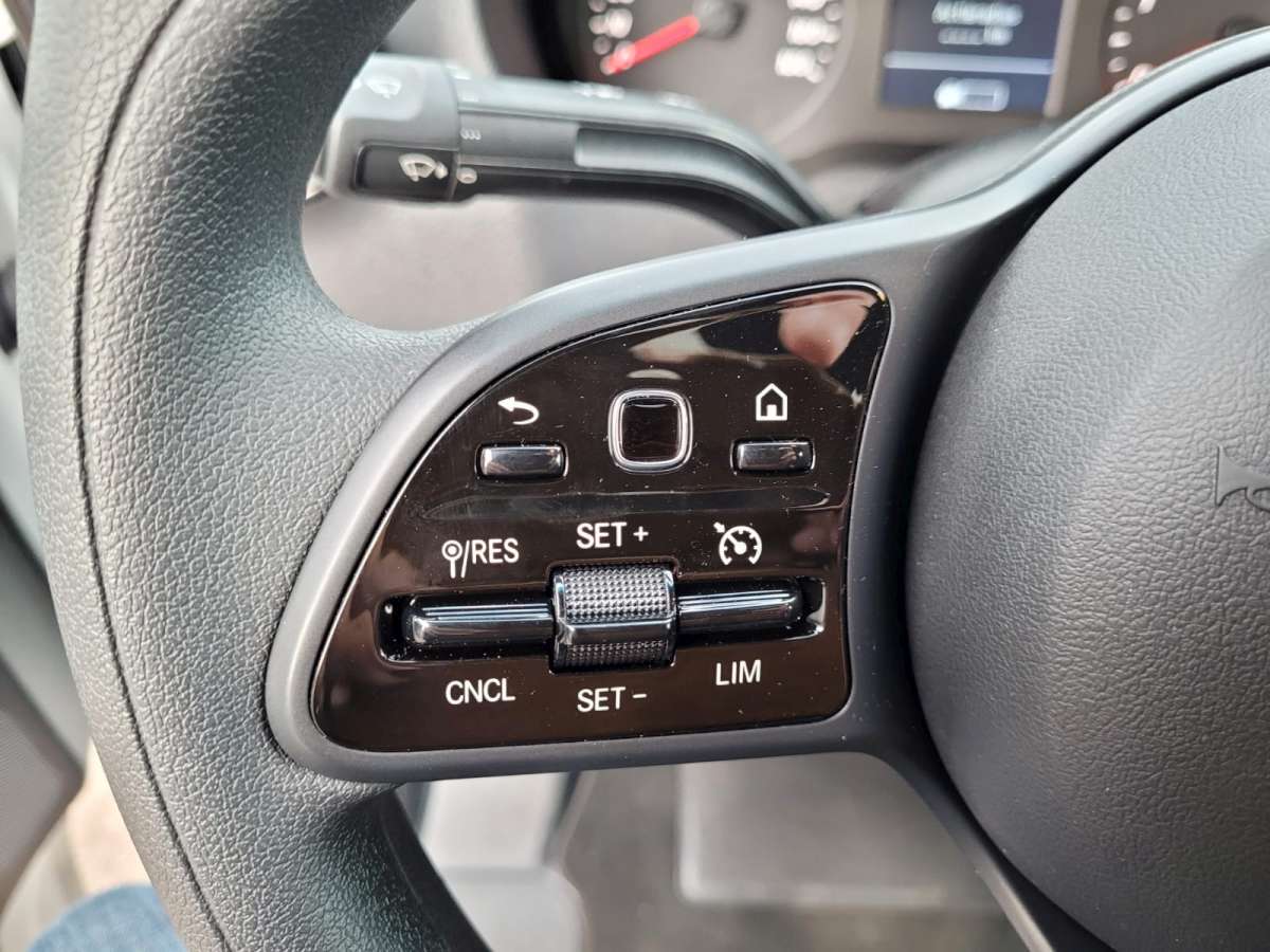 Mercedes-Benz Sprinter 415 1.9 CDI Bakwagen Laadklep Dubbellucht Airco